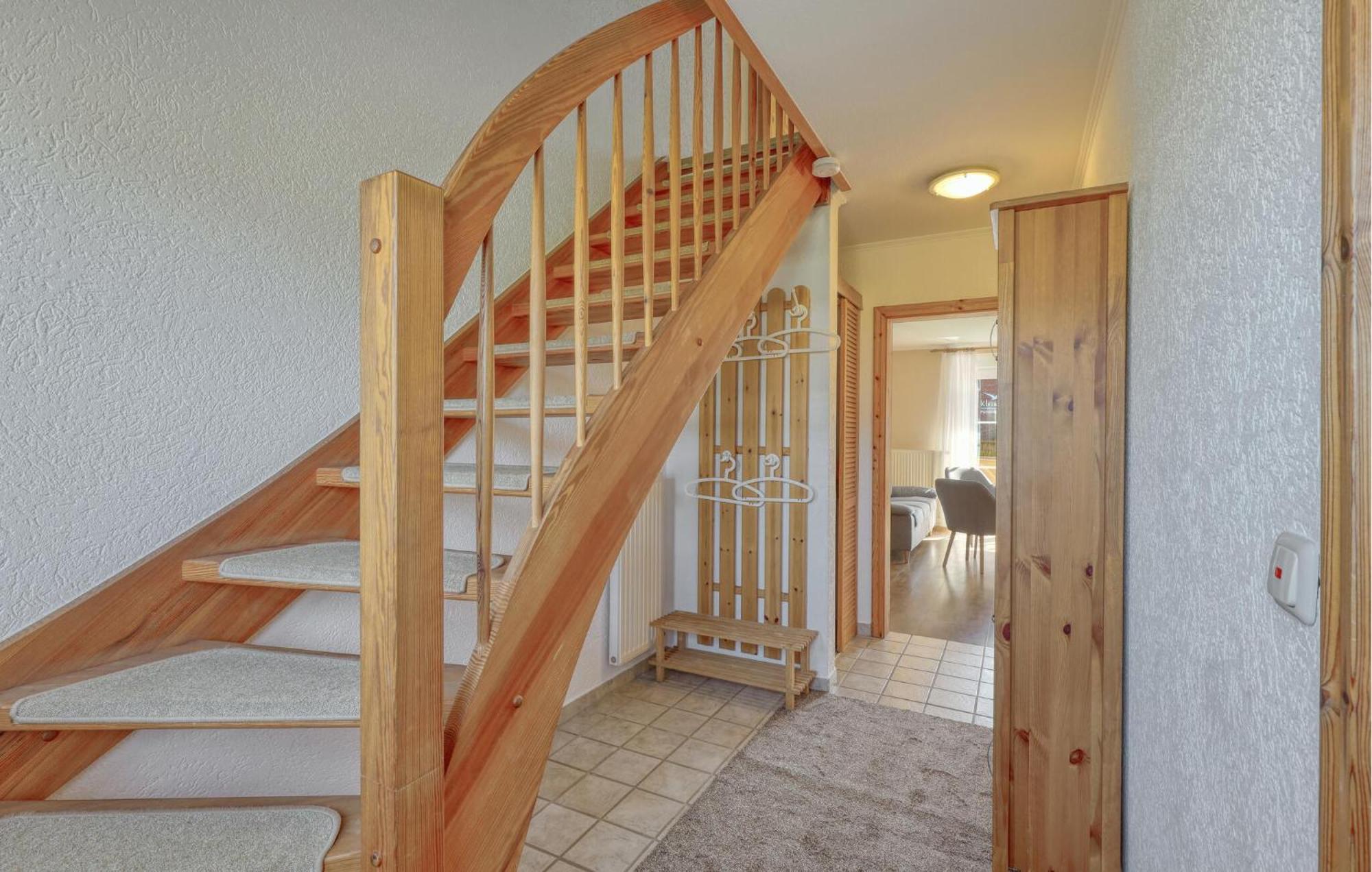 Nice Home In Toenning With Kitchen Extérieur photo