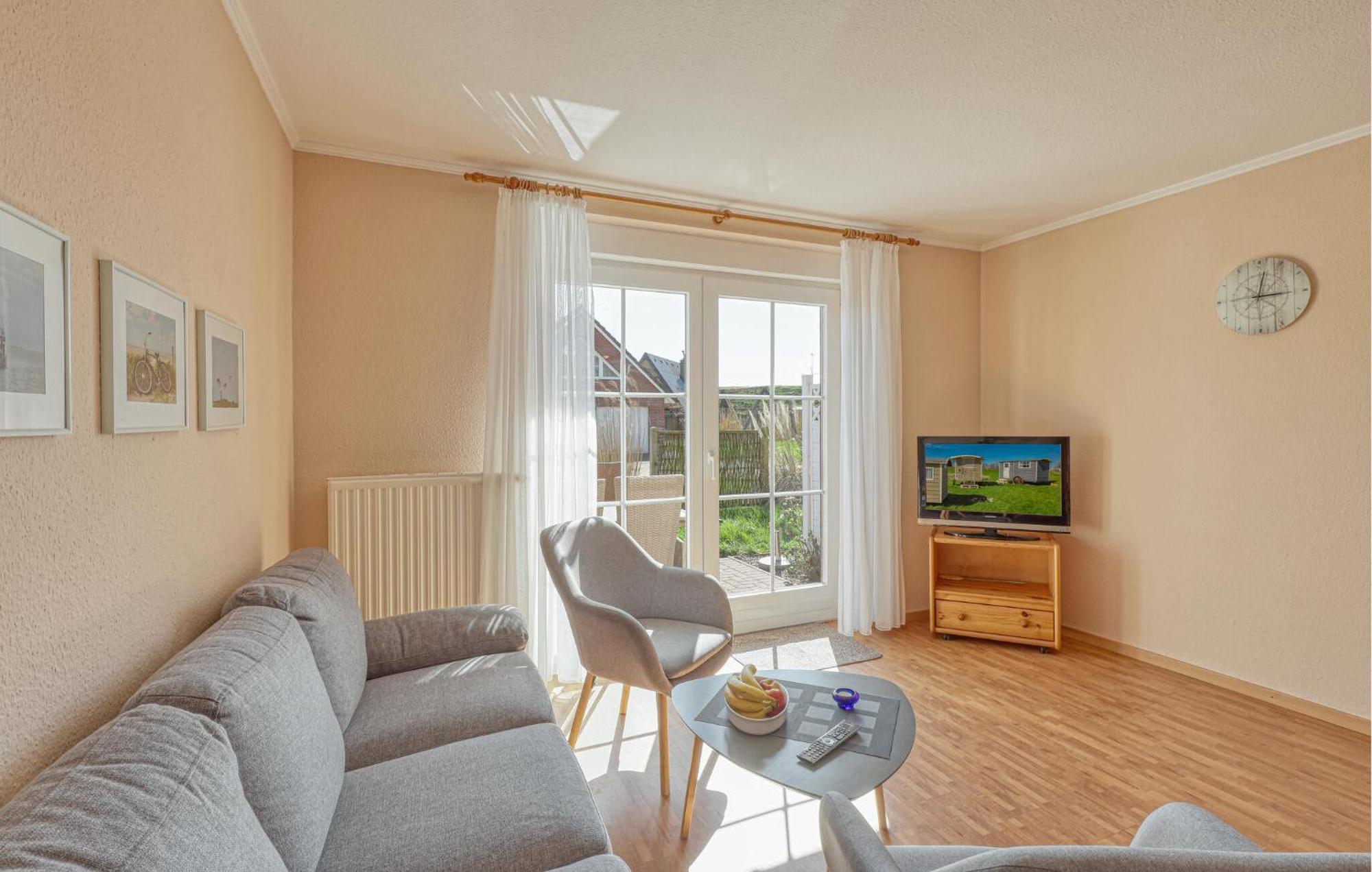 Nice Home In Toenning With Kitchen Extérieur photo